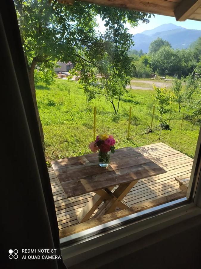 Lenilenii Bungalows ヤイツェ エクステリア 写真